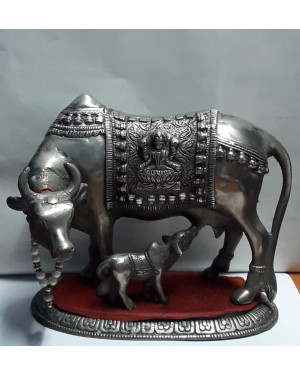 Product Name : DR.COW Statue (Bell Metal)